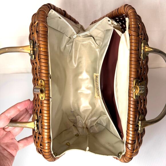 VINTAGE Basket Purse by Macy's Woven Metal MCM Vinyl HandMade in Honk Kong - Picture 7 of 14